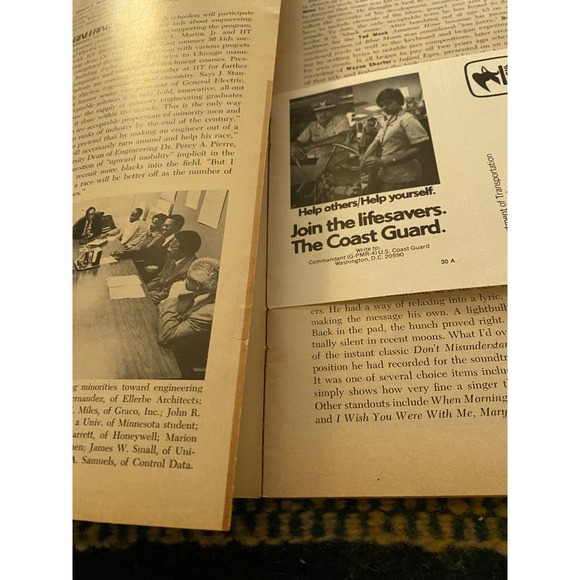 Ebony Magazine, May 1975, Gladys Knight Cover Feature Story - Picture 6 of 15